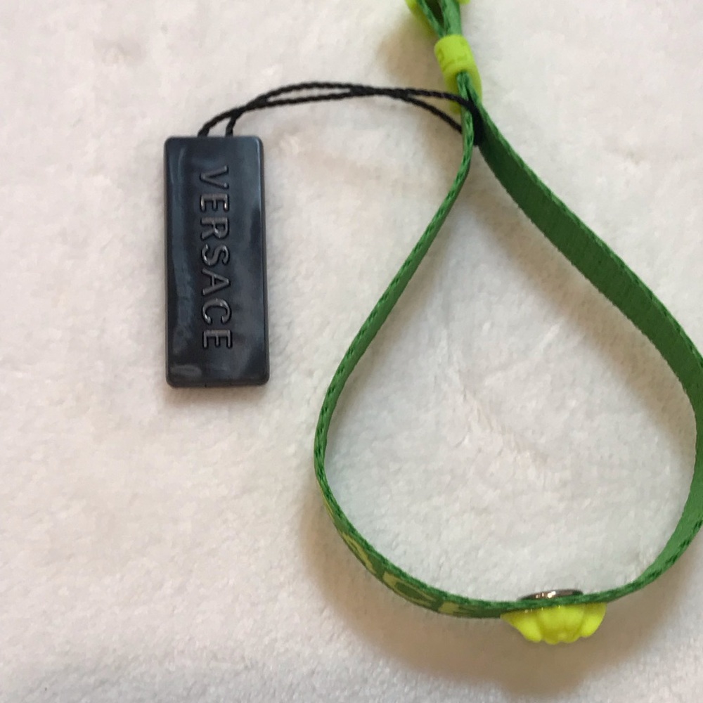 VERSACE BRACELET - Picture 5 of 6